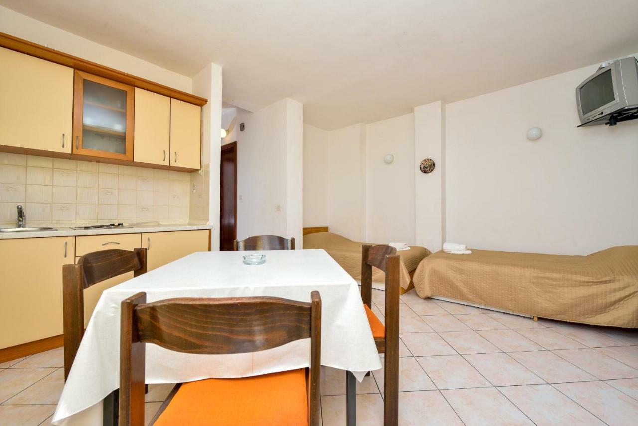 Ana Apartments Куклица Номер фото